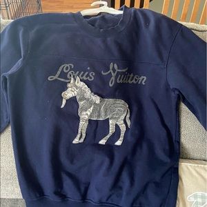 Mens Louis Vuitton sweatshirt